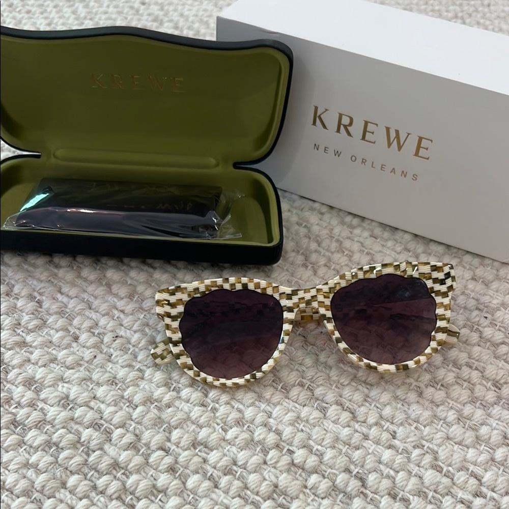 KREWE Women's Checkered Sunglasses - Ellie Brown and Cream